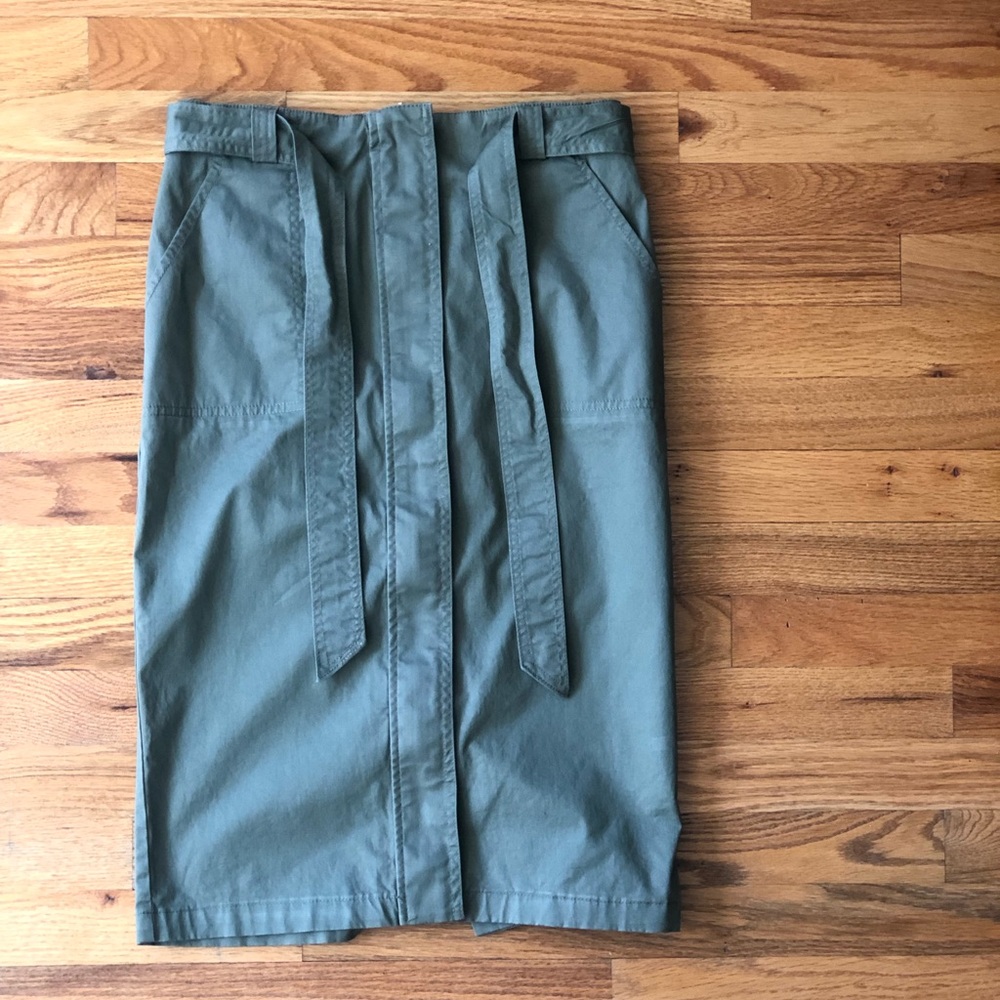 New York & Company Army Green Highwaisted Skirt